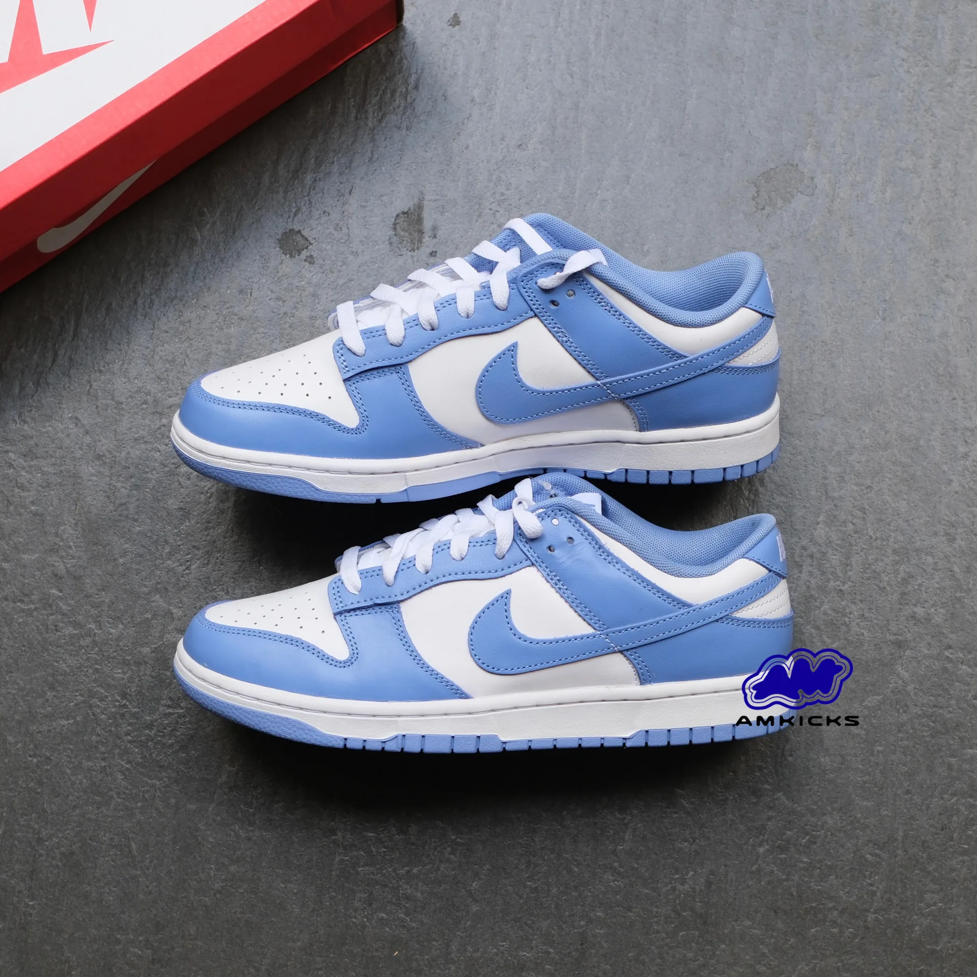 Nike Dunk Low "Polar Blue"