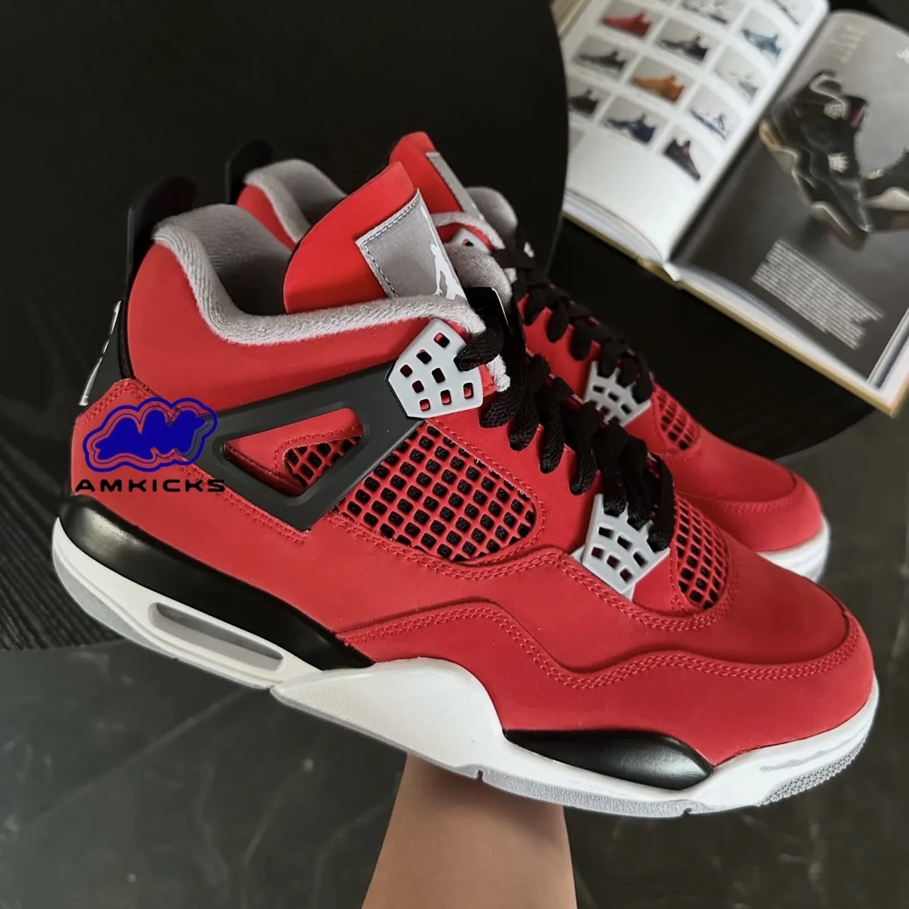 Jordan 4 Retro Toro Bravo (2026)