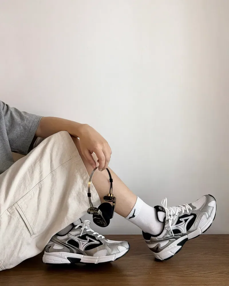 Mizuno Speed 2K "Black Silver"