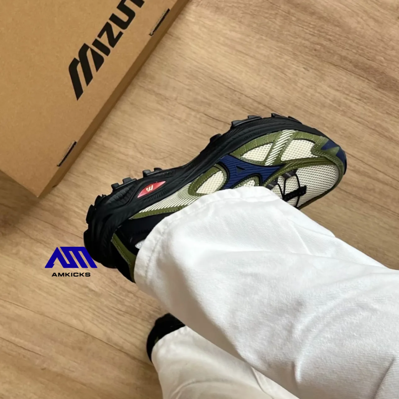 Mizuno Racer Trail SE "Olive Black Blue"