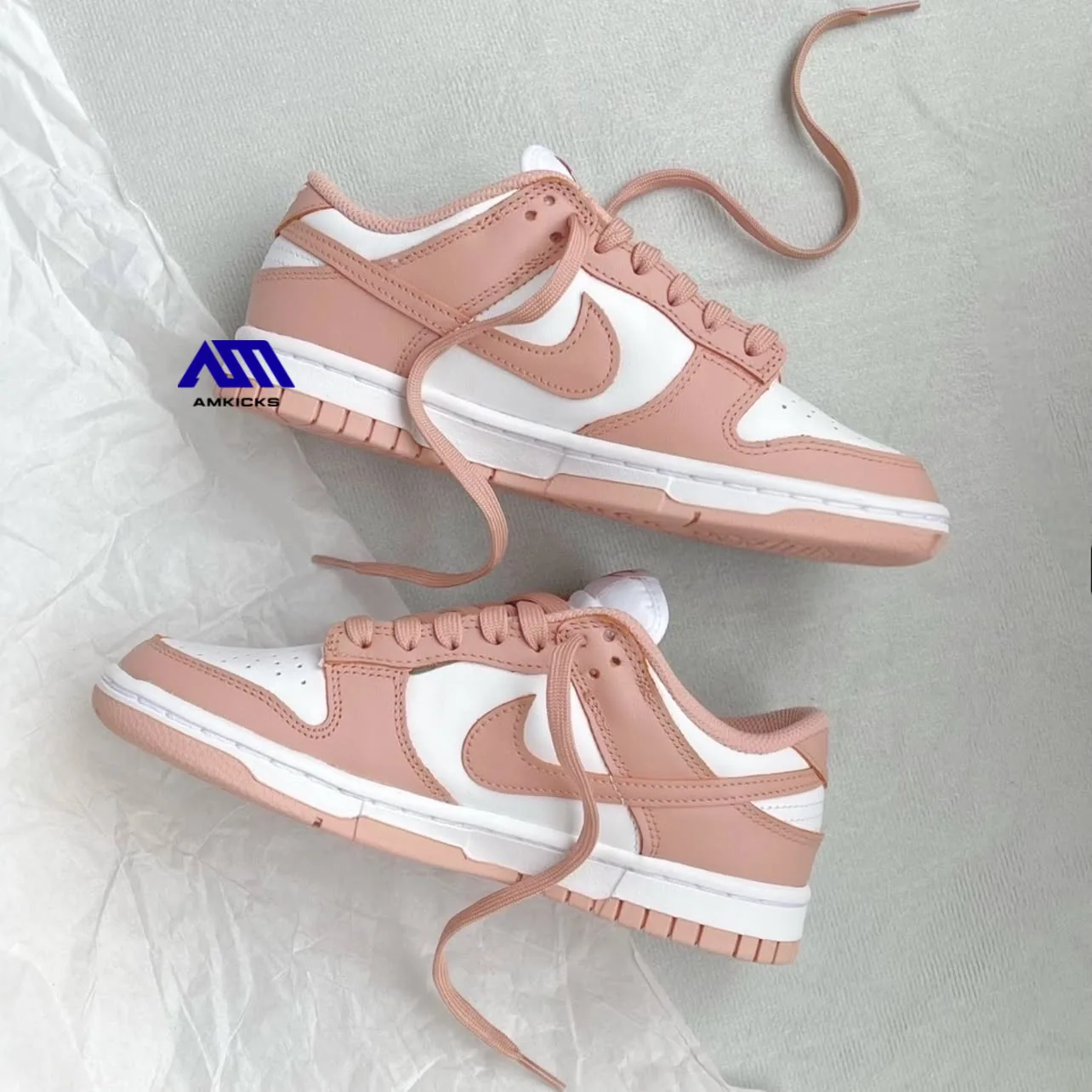 Nike Dunk Low "Rose Whisper"