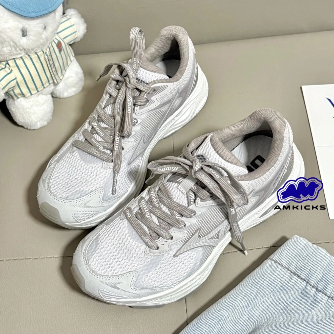 Mizuno Racer S V2 "Pigeon Grey"