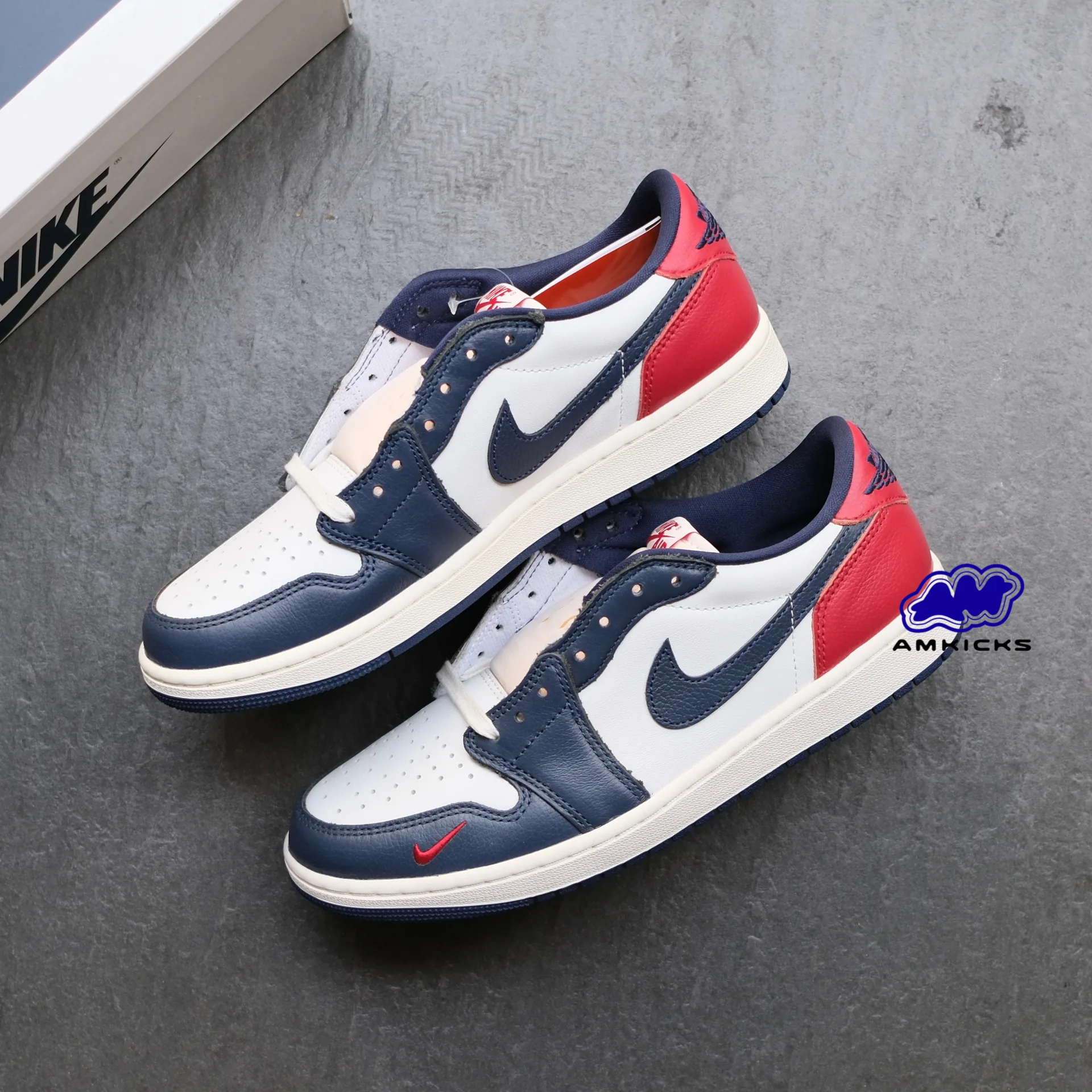 Jordan 1 Low OG "Howard University"