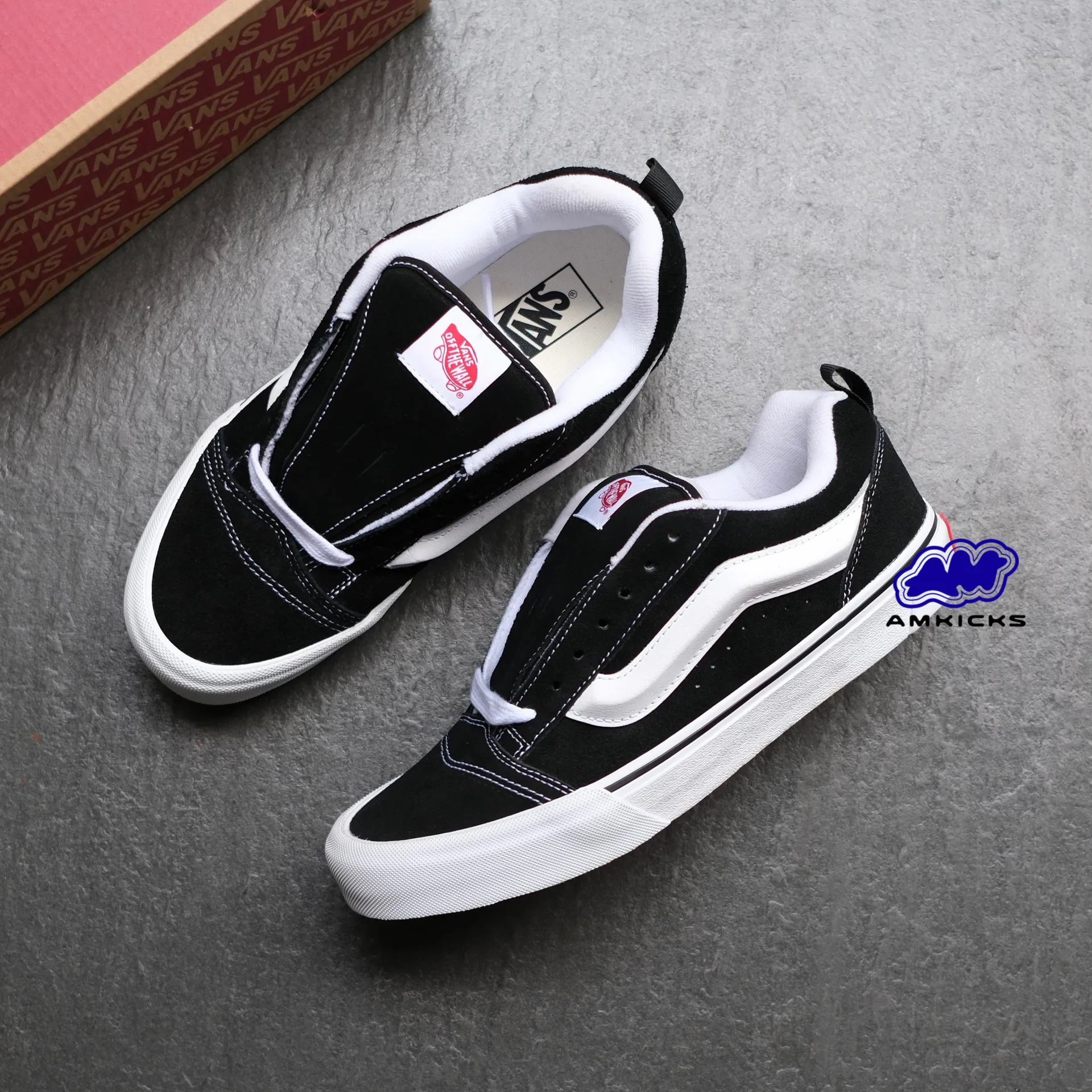 Vans Knu Skool "Black White"