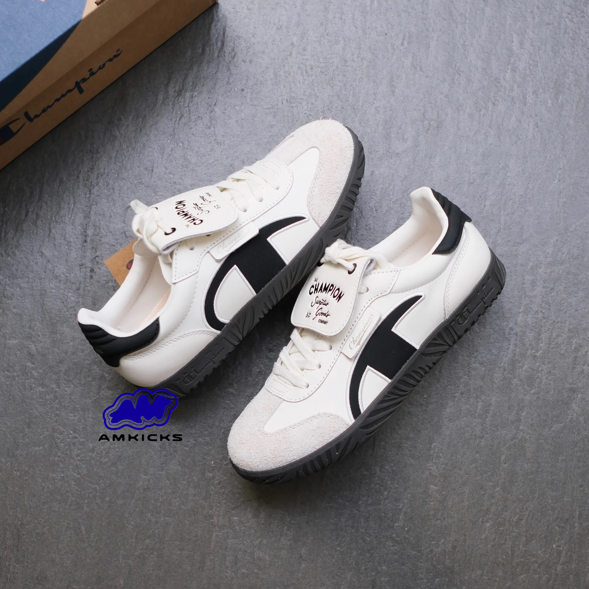 Champion Essentials Champ T-Trainer Cream Black