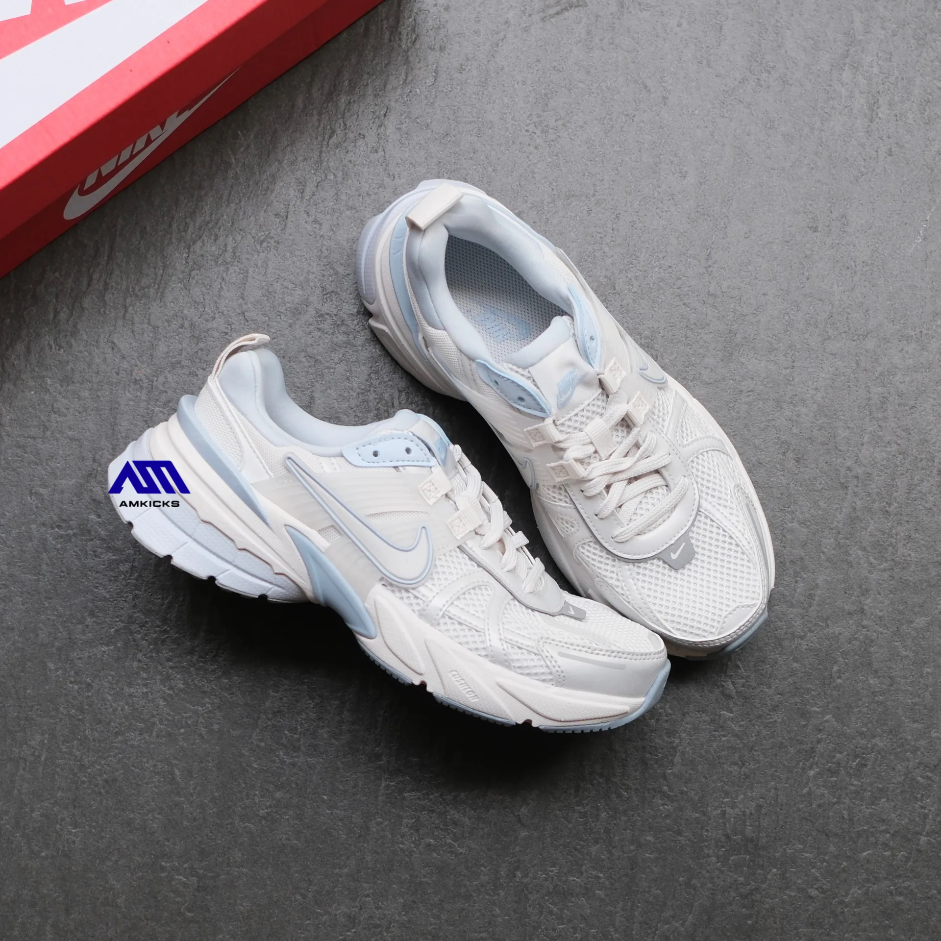 Nike V2K Run "Platinum Tint Summit White Light Smoke Grey"