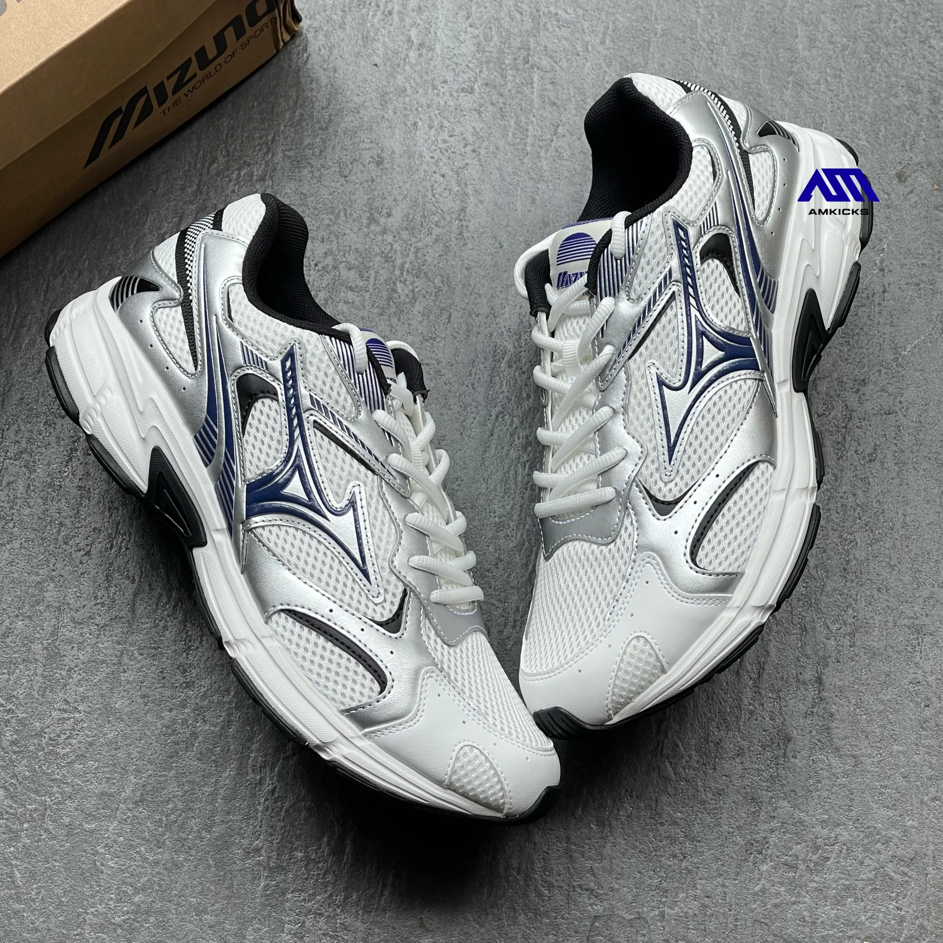 MIZUNO Speed 2K "White" - D1GH222906