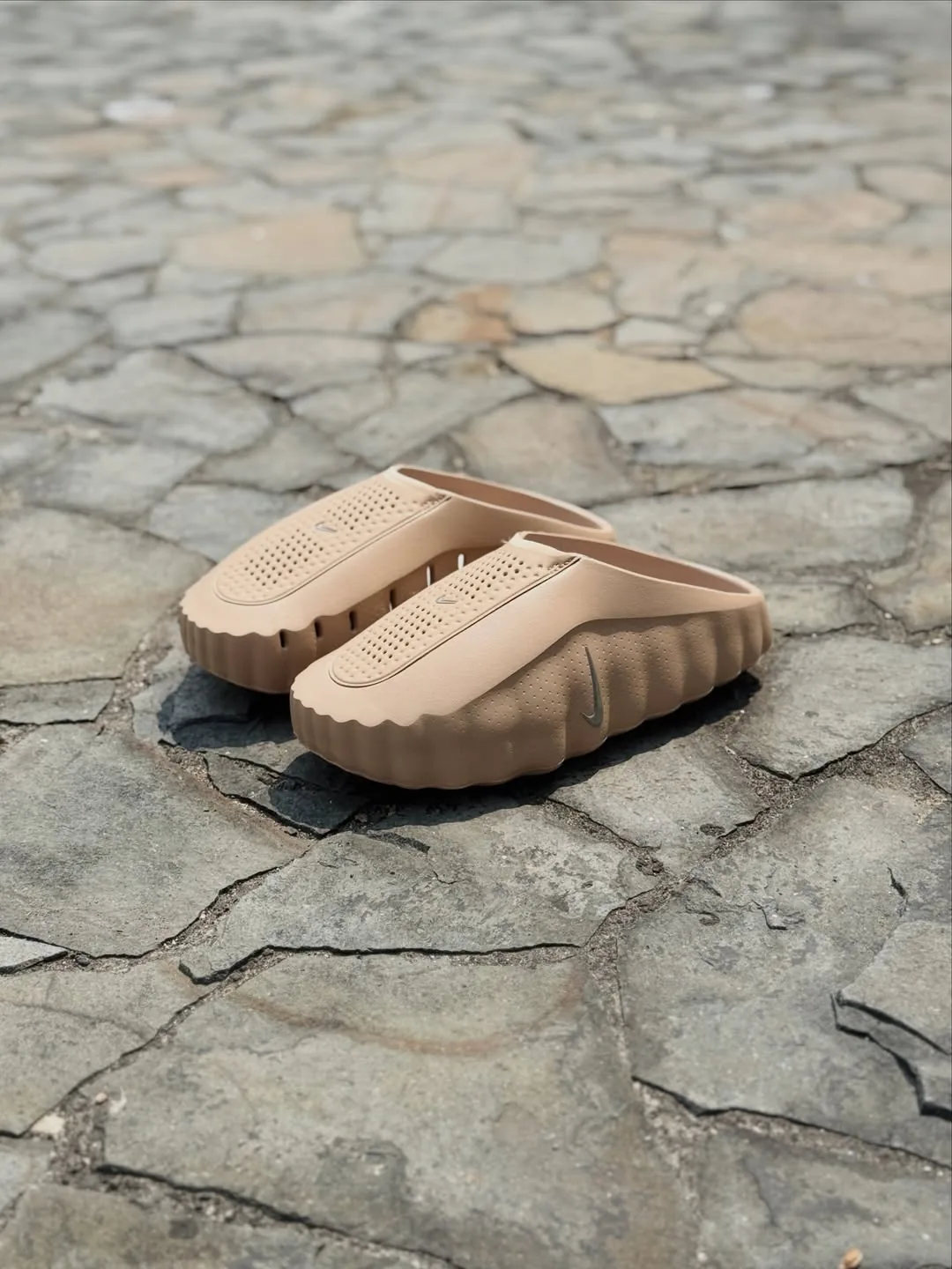 Mind 001 Slide "Rattan"