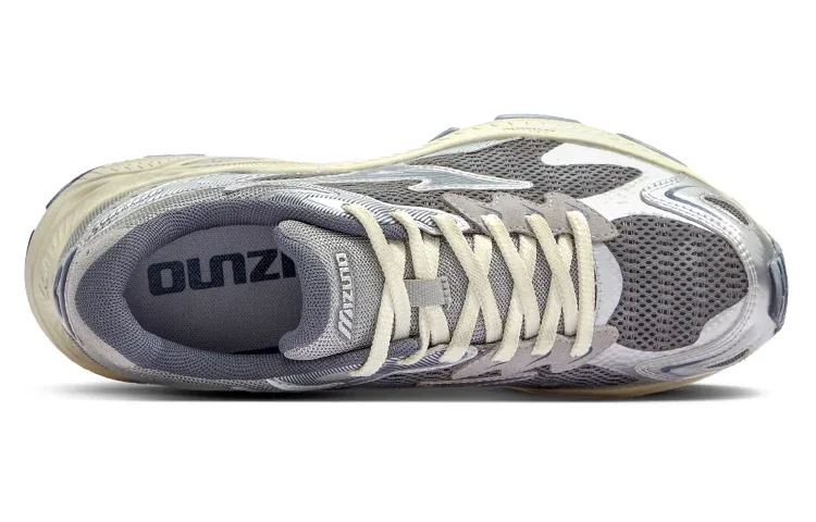 Mizuno Racer S "Silver Grey"