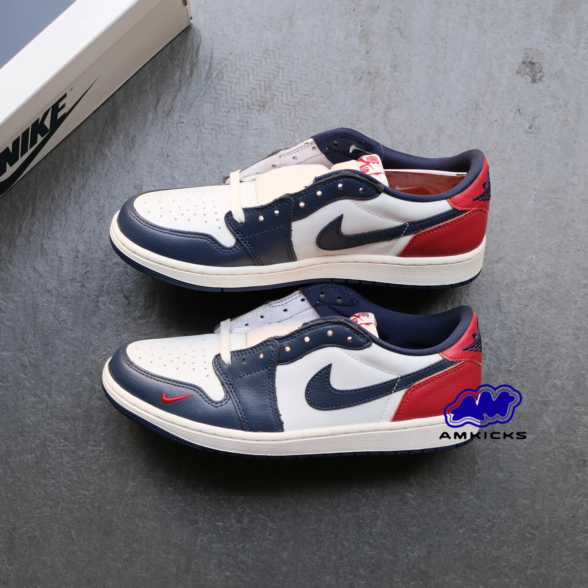 Jordan 1 Low OG "Howard University"