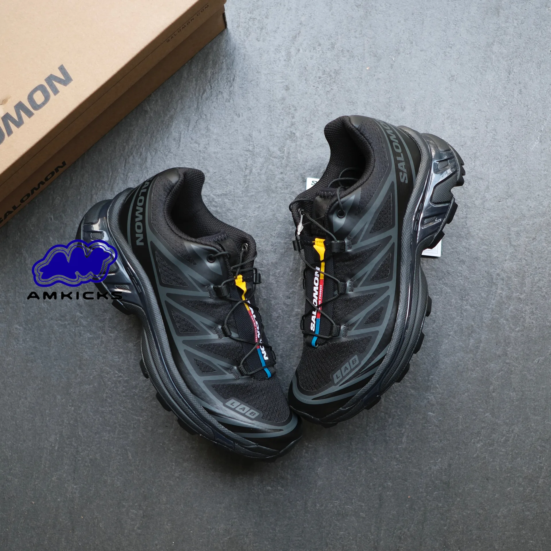 Salomon XT-6 "Triple Black"