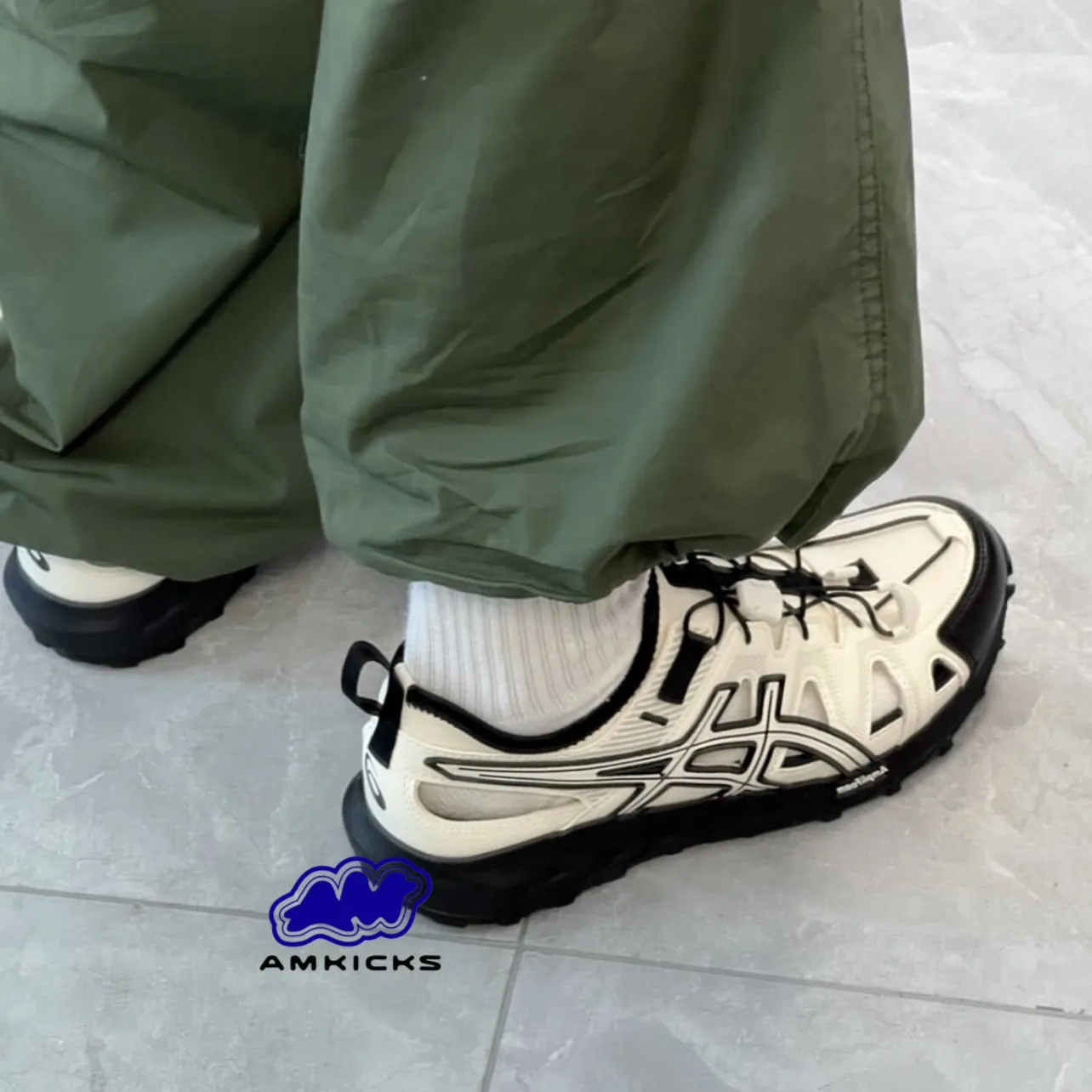 Asics Gel Sonoma SE "Black White"