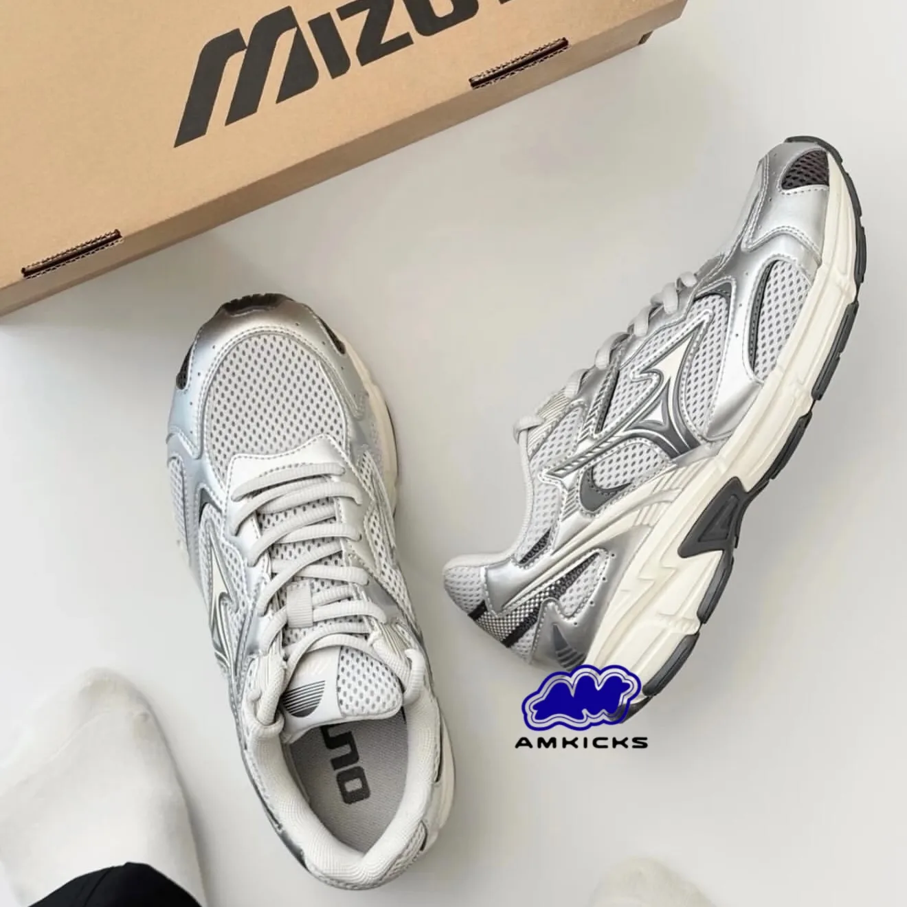 MIZUNO Speed 2K "Silver Cream" - D1GH222917