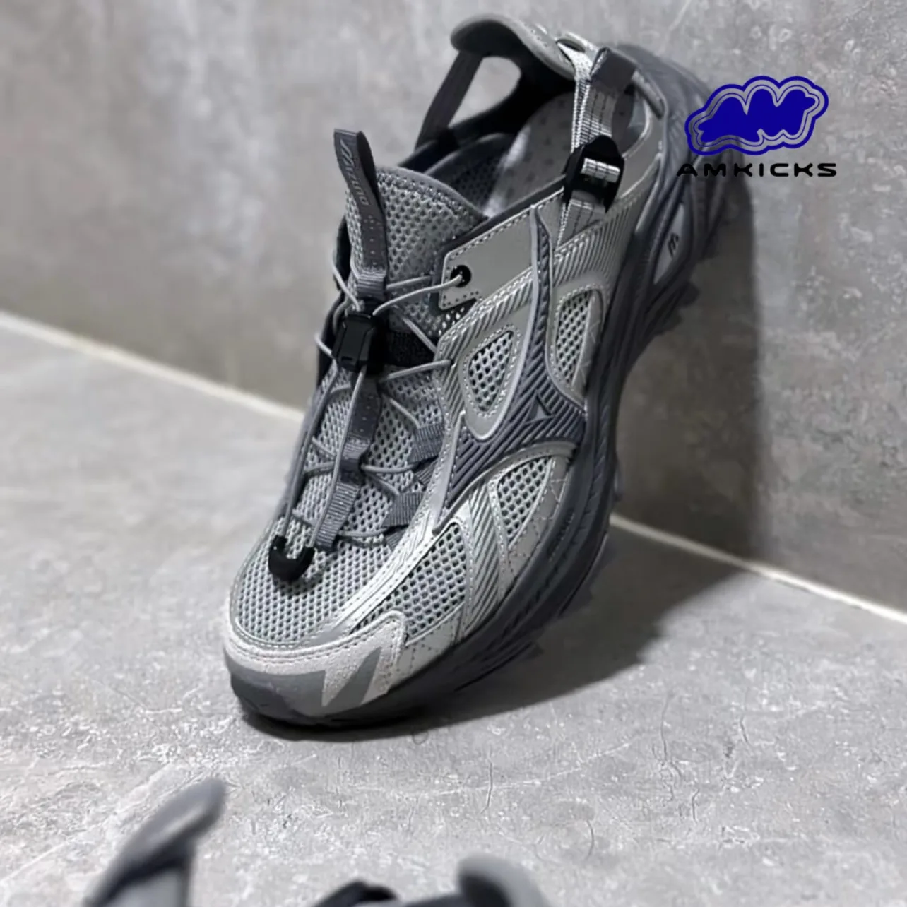 Mizuno Racer Trail SE "Silver Grey"