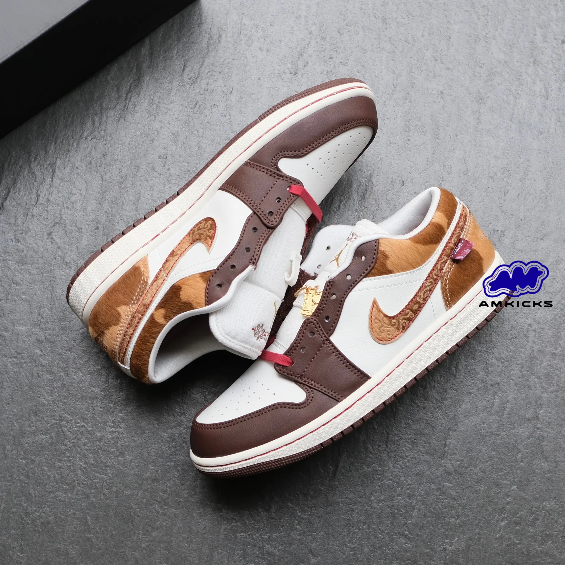Jordan 1 Low SE "Year of the Horse"