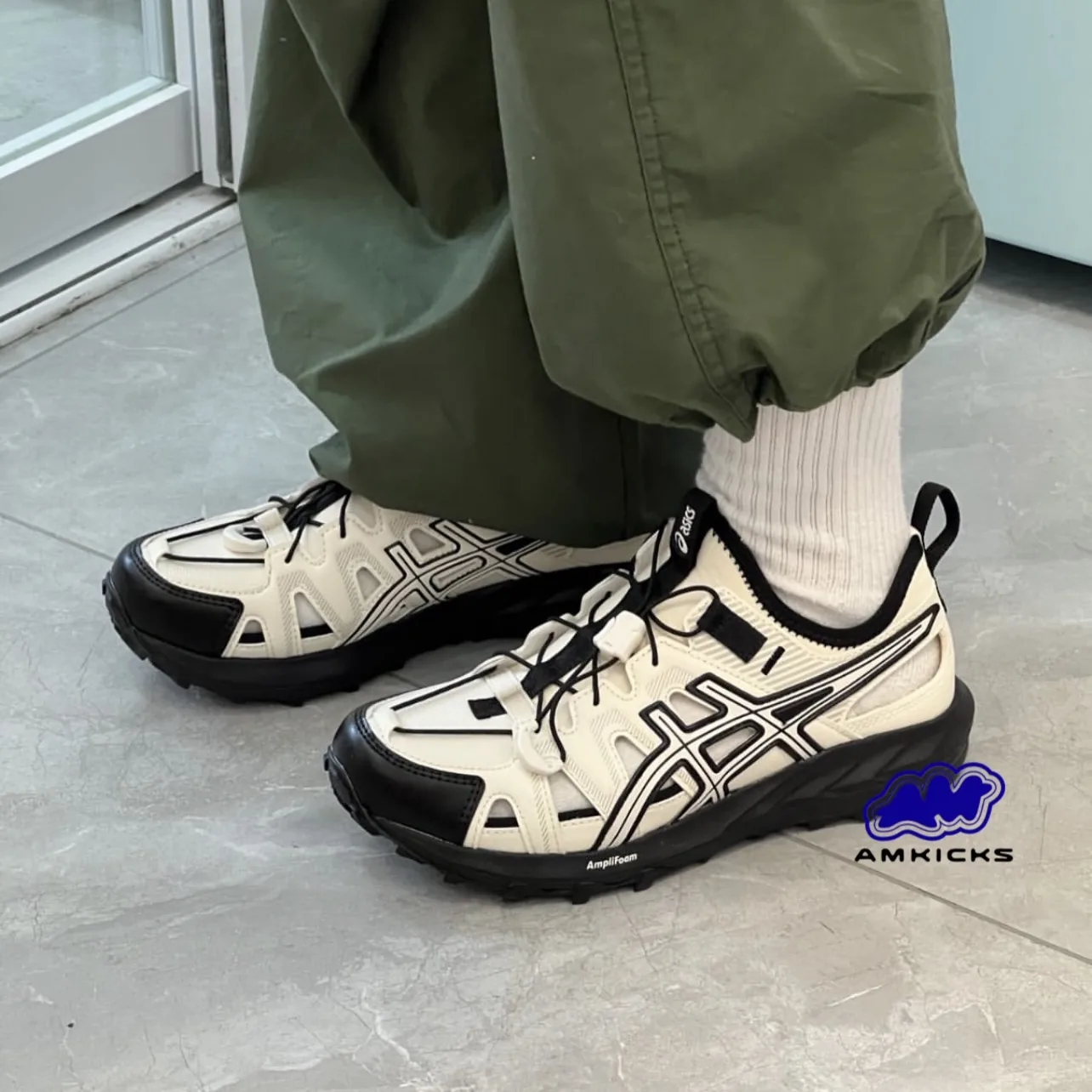 Asics Gel Sonoma SE "Black White"