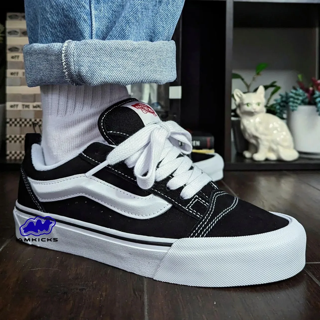 Vans Knu Skool "Black White"