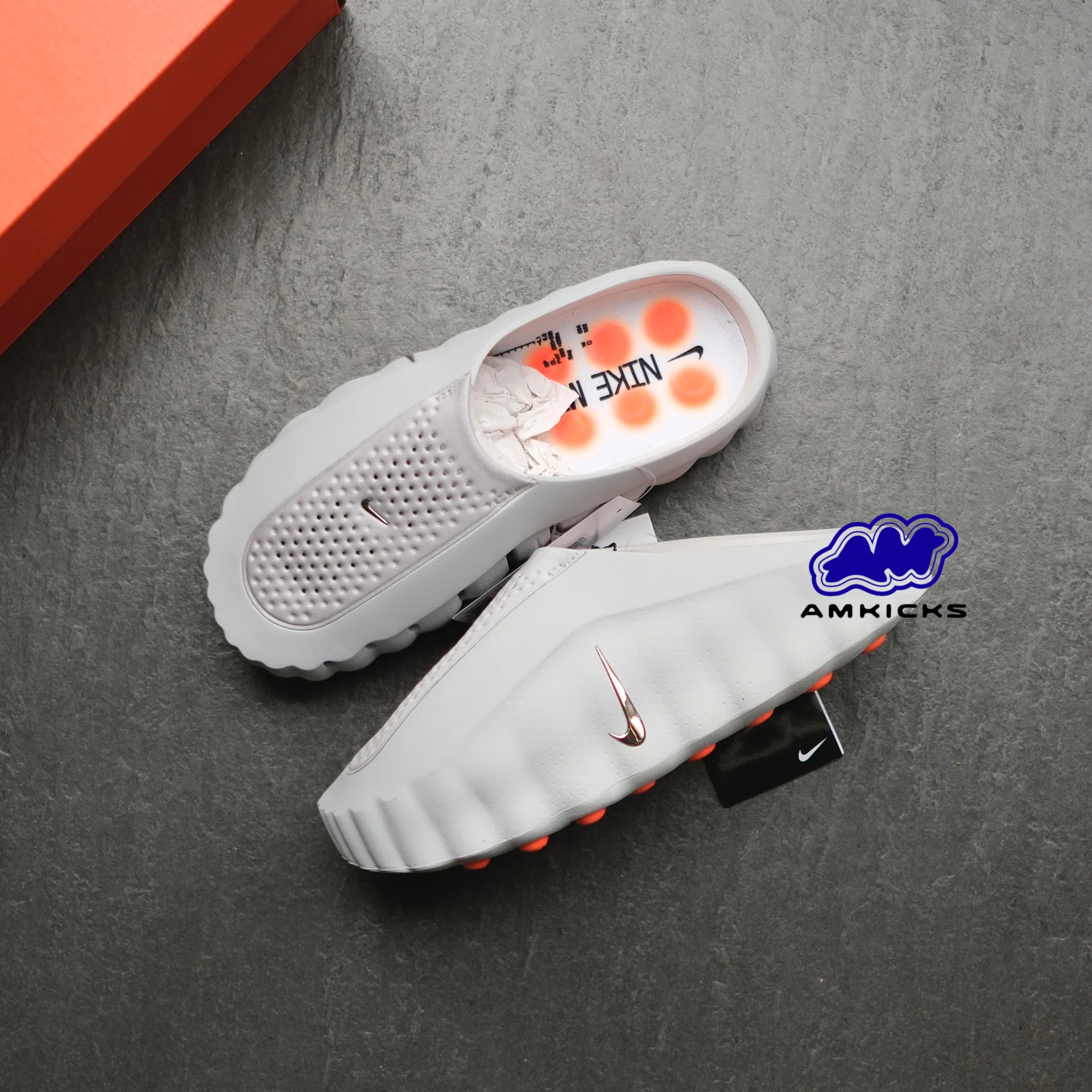 Mind 001 Slide "Light Smoke Grey"